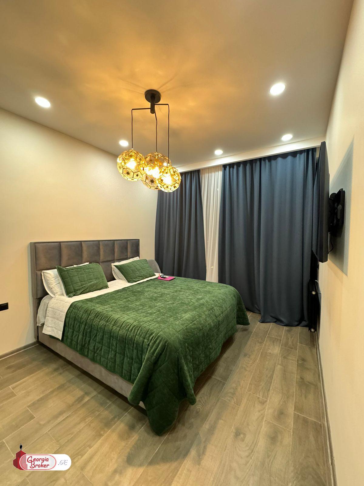 იყიდება ახალი გარემონტებული 3 ოთახიანი ბინა  "კრწანისი ვილა რეზიდენსში"